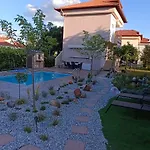 Ihor- Private Pool -pieria Σπίτι διακοπών *